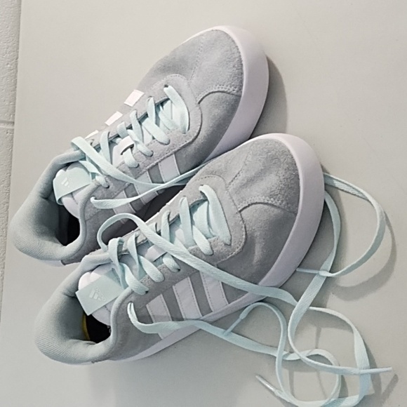 adidas Shoes - Adidas Robin Egg Blue Suede Sneaker Walking Streetstyle Tennis Shoes 9.5